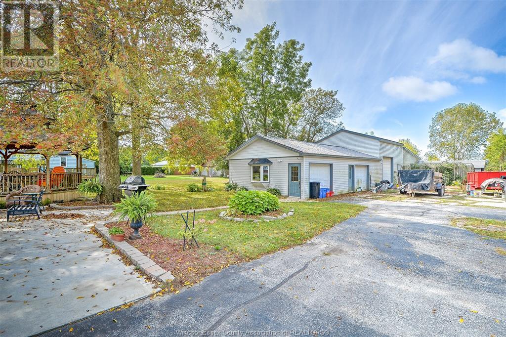 Property at 1385 ERIE image 5
