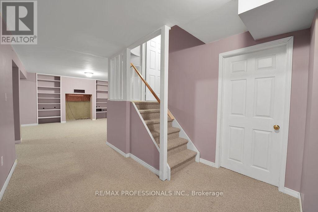 5 - 2228 Turnberry Road, Burlington, Ontario  L7M 4P9 - Photo 35 - W12107547