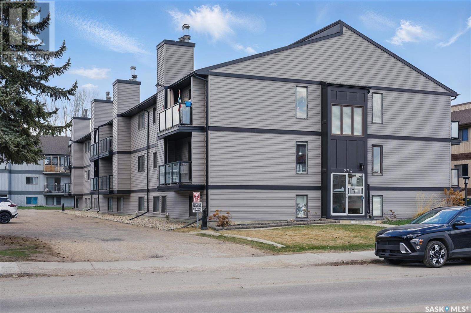 Property at 16 274 Pinehouse DRIVE image 1