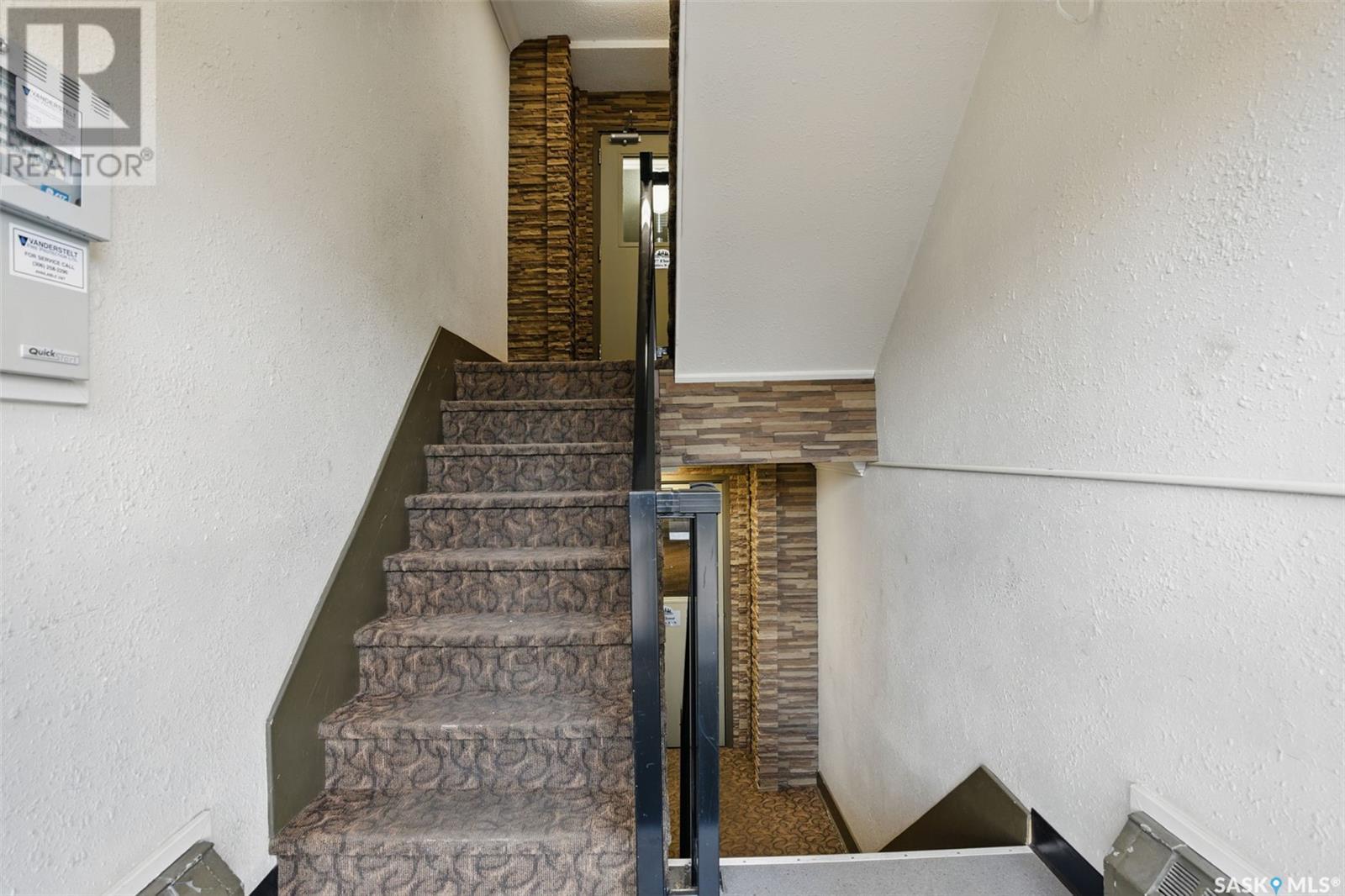 Property at 16 274 Pinehouse DRIVE image 4