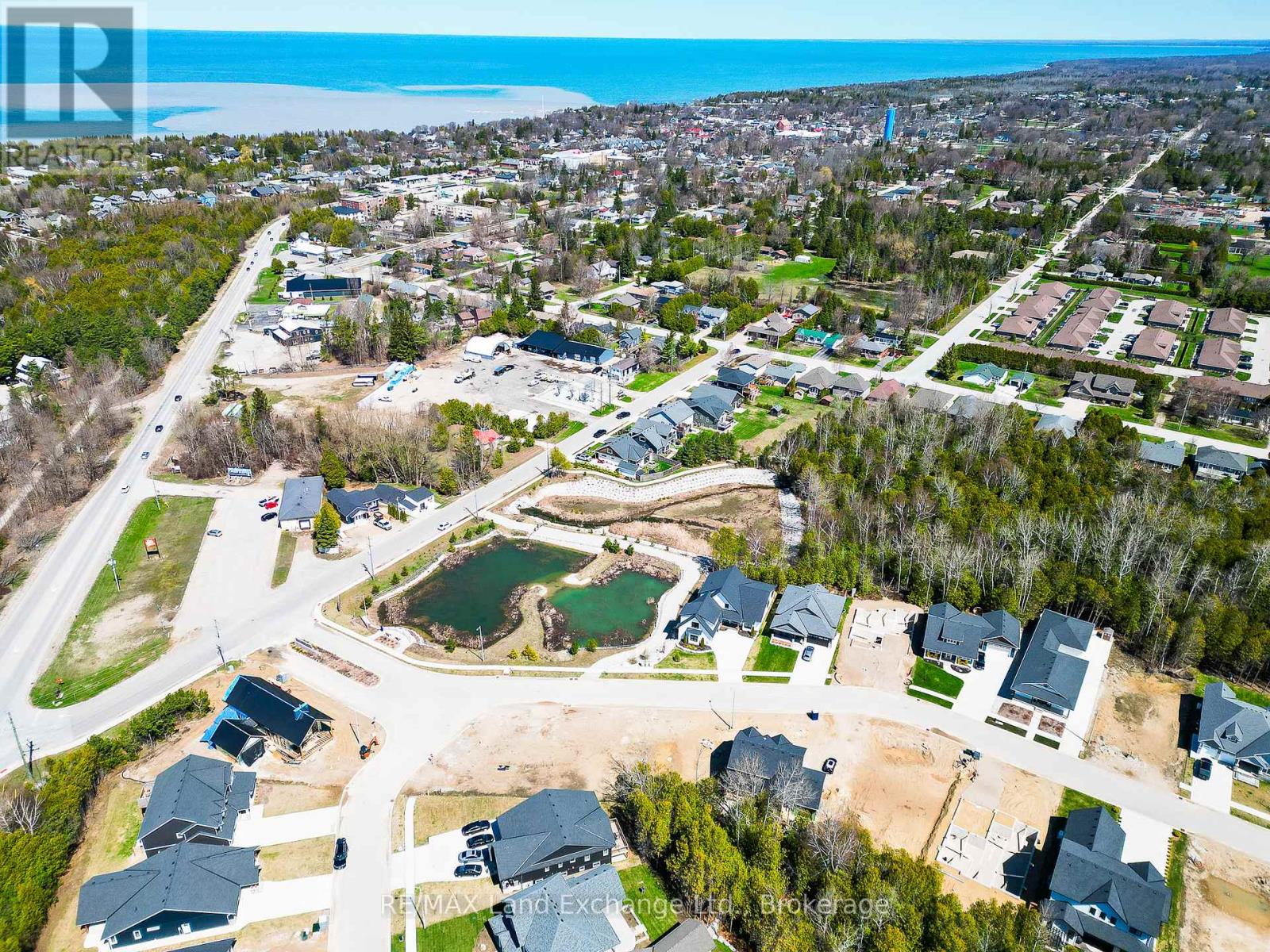 5 Marshall Place, Saugeen Shores, Ontario  N0H 2L0 - Photo 12 - X12009863