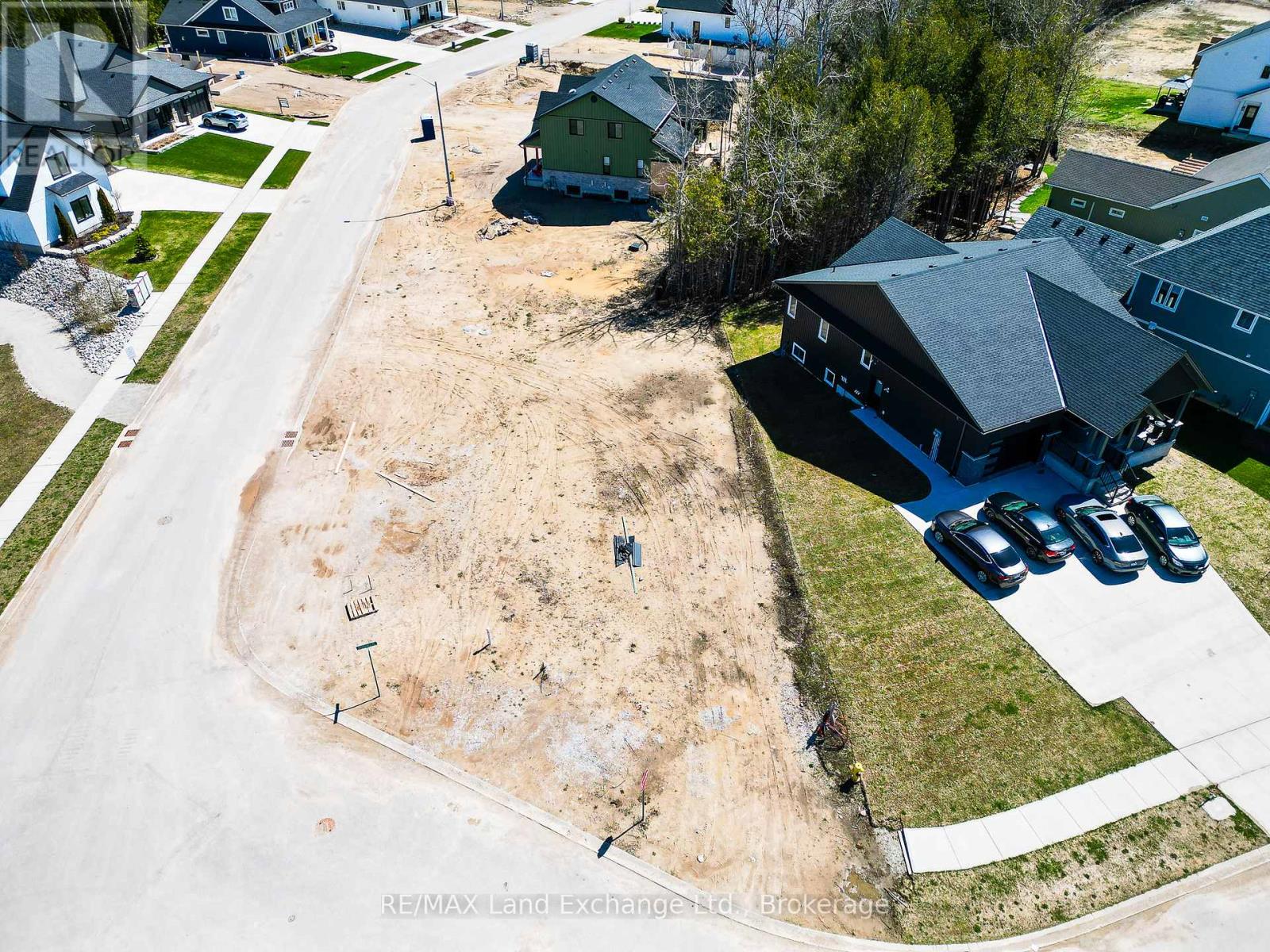 5 Marshall Place, Saugeen Shores, Ontario  N0H 2L0 - Photo 17 - X12009863