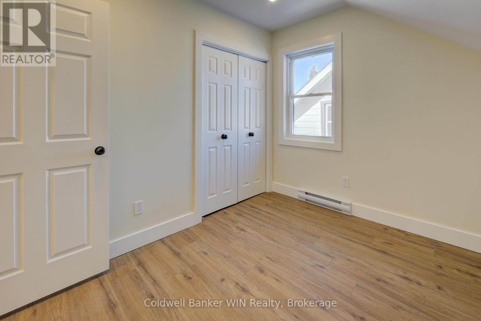 24 Crawford Street, Chatsworth, Ontario  N0H 1G0 - Photo 31 - X12011126