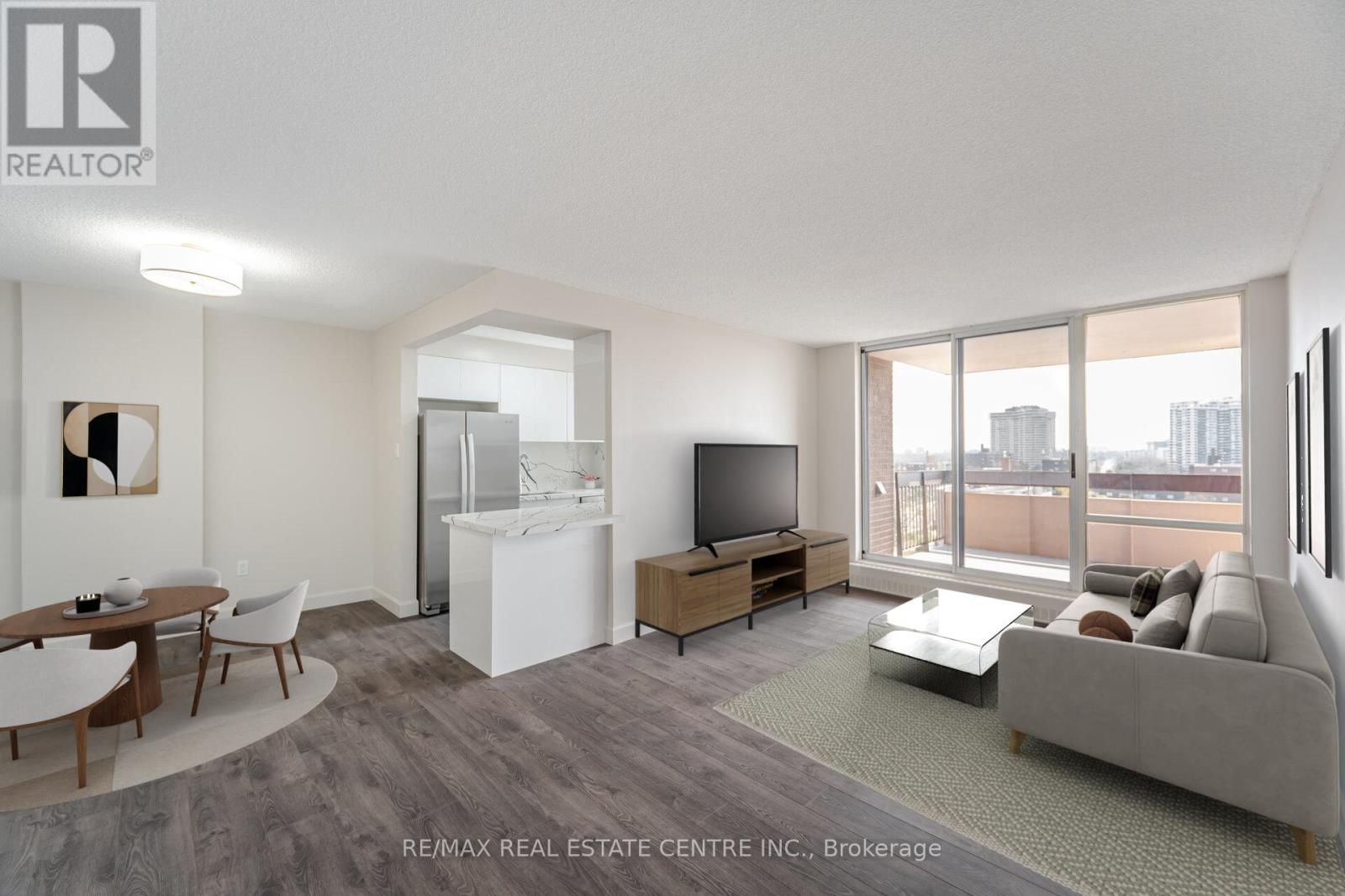 1111 - 1615 Bloor Street, Mississauga (Applewood), Ontario  L4X 1S2 - Photo 6 - W12106341