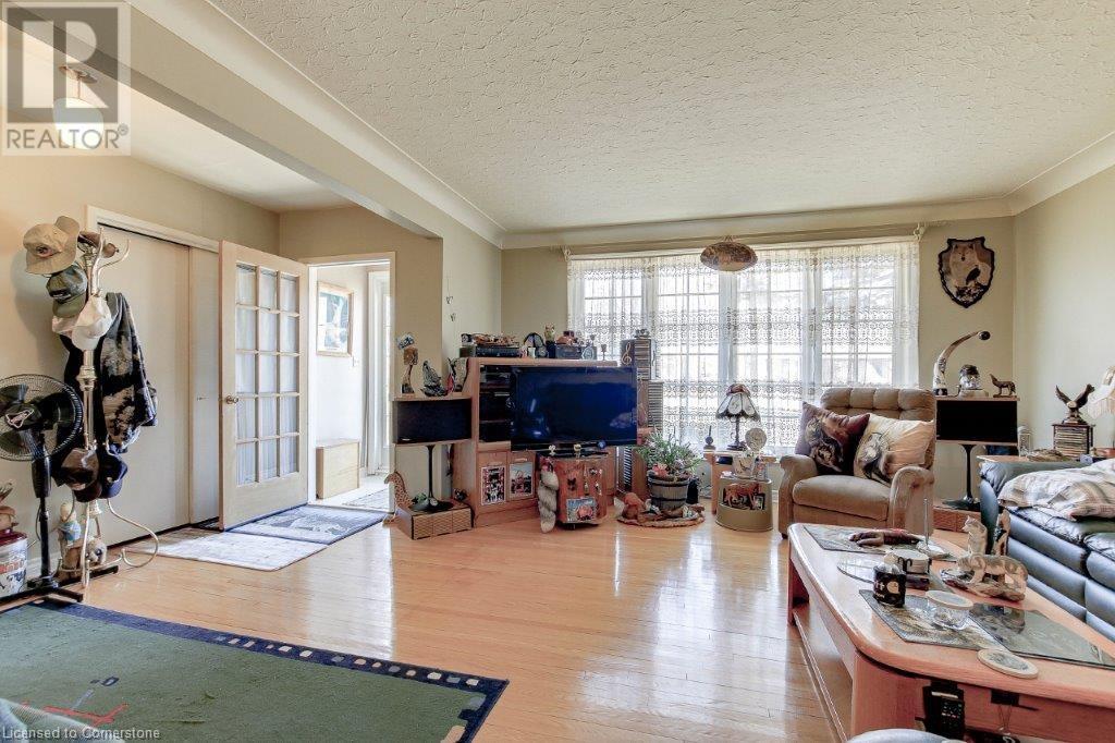 251 Montclair Crescent, Waterford, Ontario  N0E 1Y0 - Photo 4 - 40715049