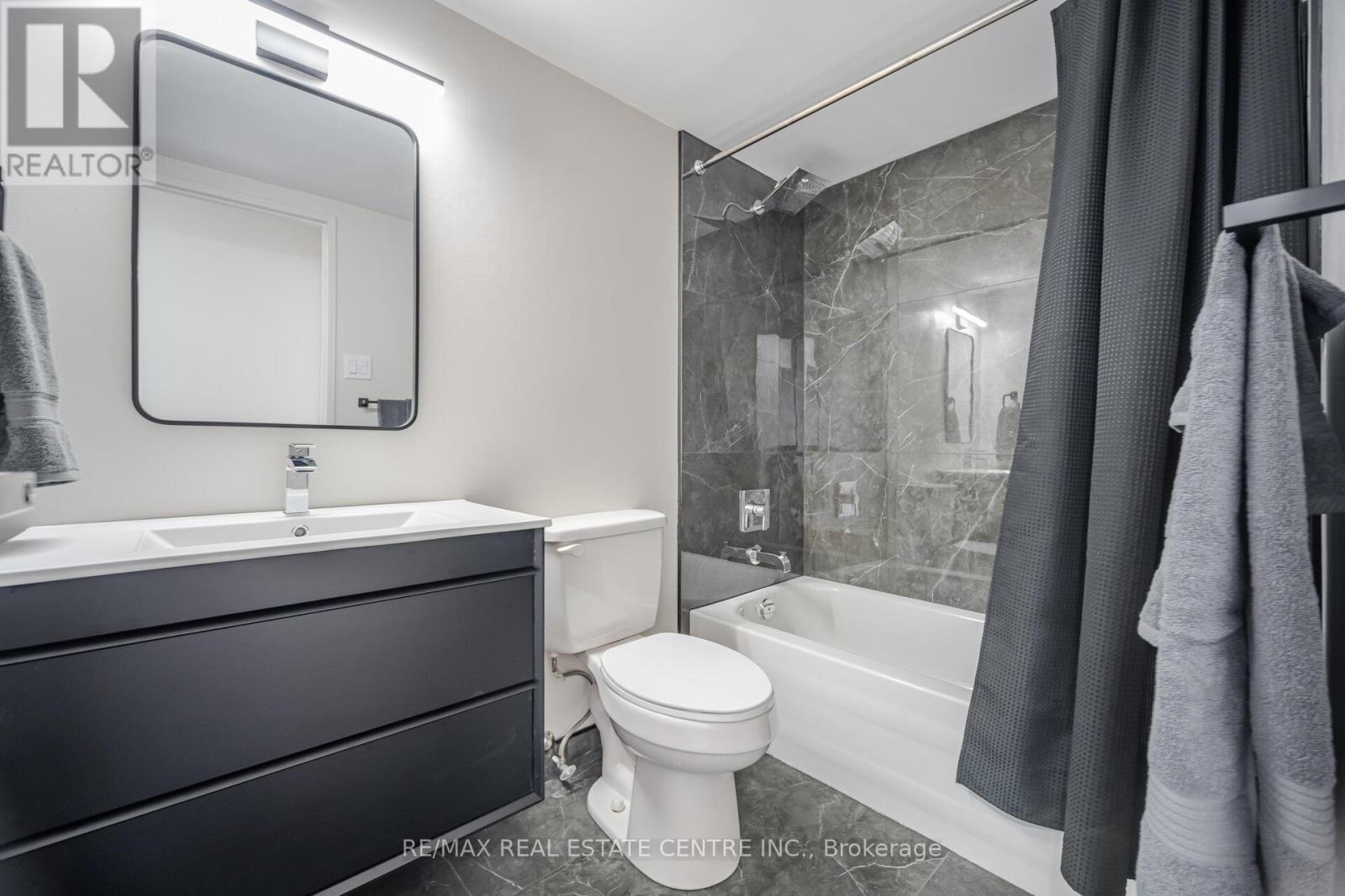 1111 - 1615 Bloor Street, Mississauga (Applewood), Ontario  L4X 1S2 - Photo 17 - W12106341