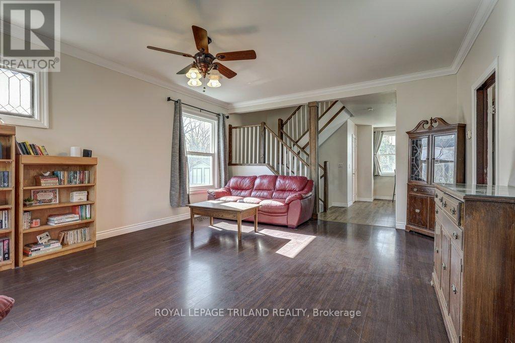 85 Chestnut Street, St. Thomas, Ontario  N5R 2B1 - Photo 21 - X12107603