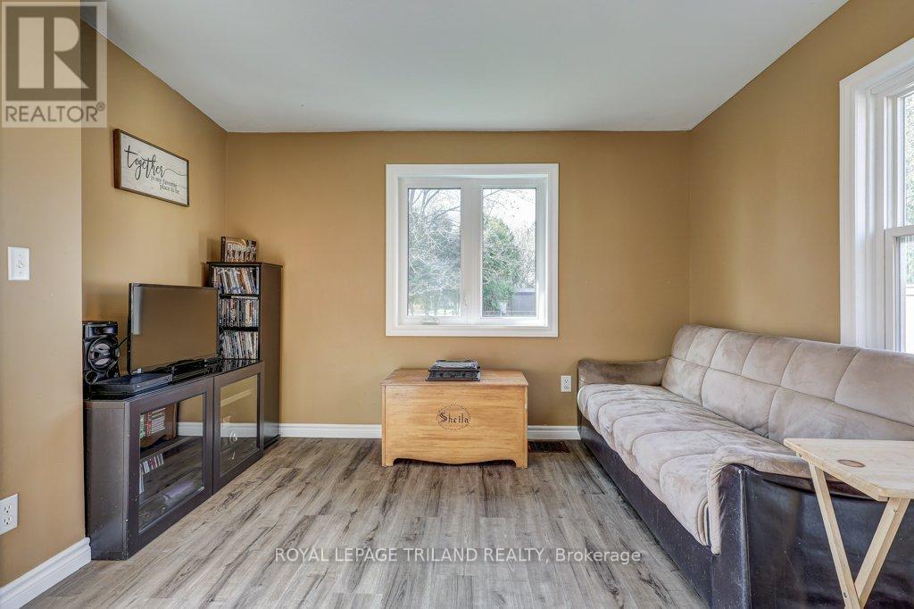 85 Chestnut Street, St. Thomas, Ontario  N5R 2B1 - Photo 36 - X12107603