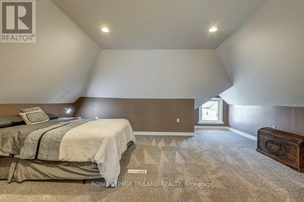 85 Chestnut Street, St. Thomas, Ontario  N5R 2B1 - Photo 42 - X12107603
