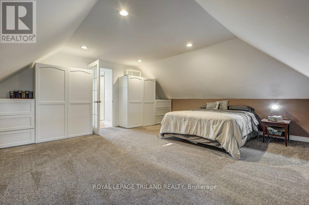 85 Chestnut Street, St. Thomas, Ontario  N5R 2B1 - Photo 43 - X12107603