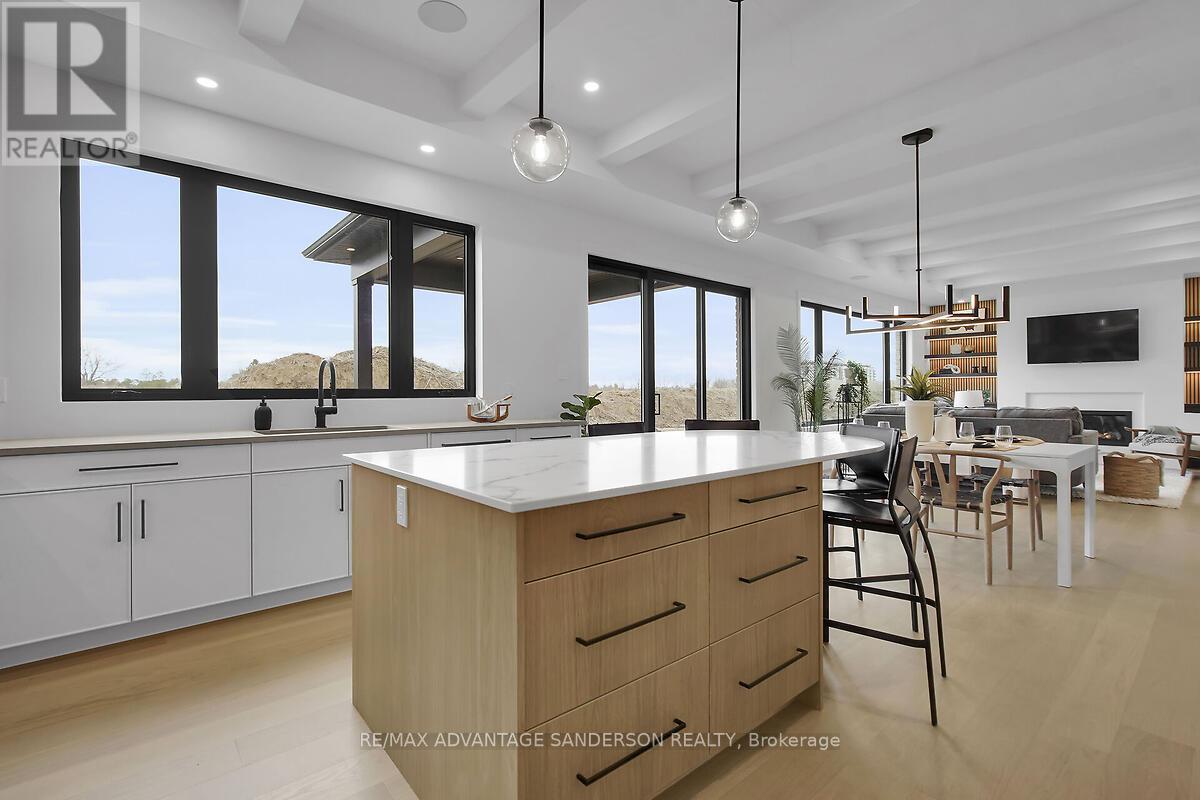 588 Creekview Chase, London North (North R), Ontario  N6G 3X9 - Photo 15 - X12107640