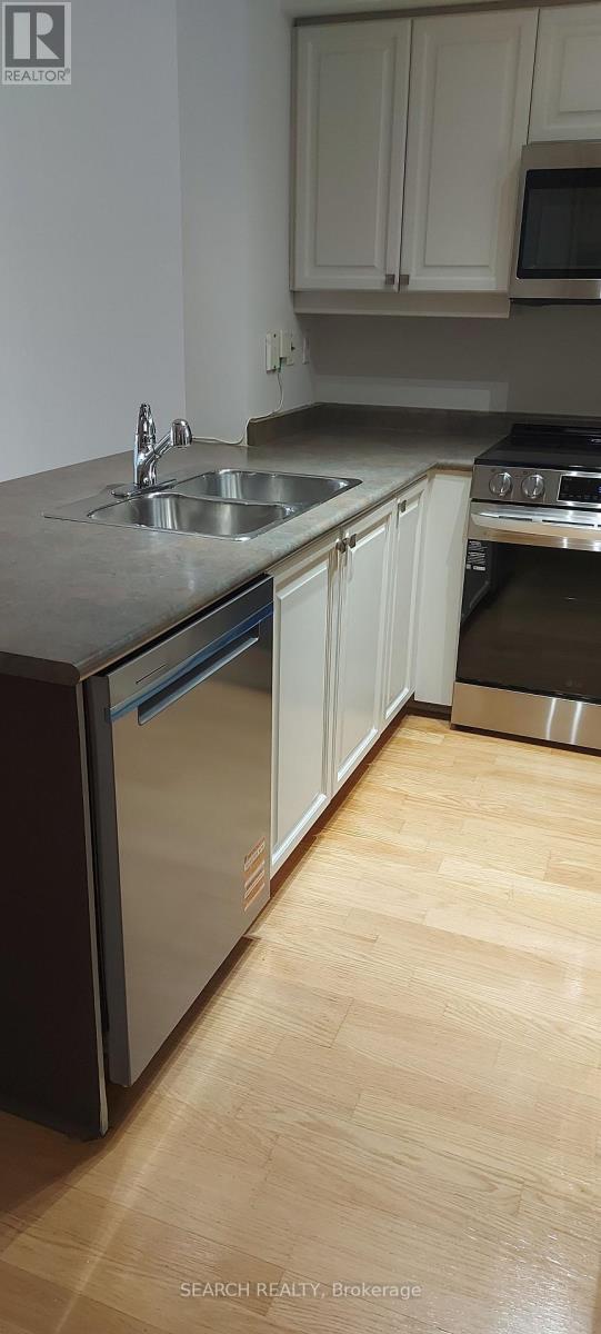 Ph8 - 188 Redpath Avenue, Toronto, Ontario  M4P 3J2 - Photo 5 - C12107568