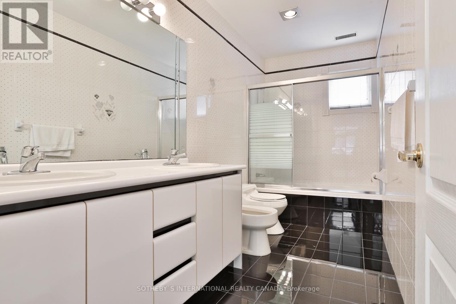 290 Byng Avenue, Toronto, Ontario  M2N 4L3 - Photo 20 - C12107626