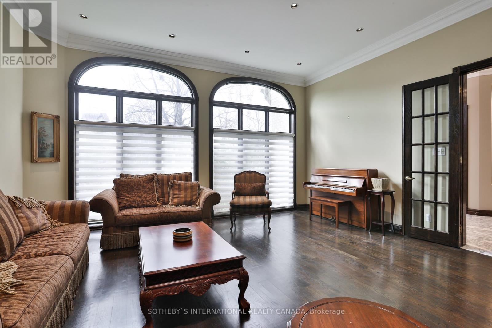 290 Byng Avenue, Toronto, Ontario  M2N 4L3 - Photo 9 - C12107626