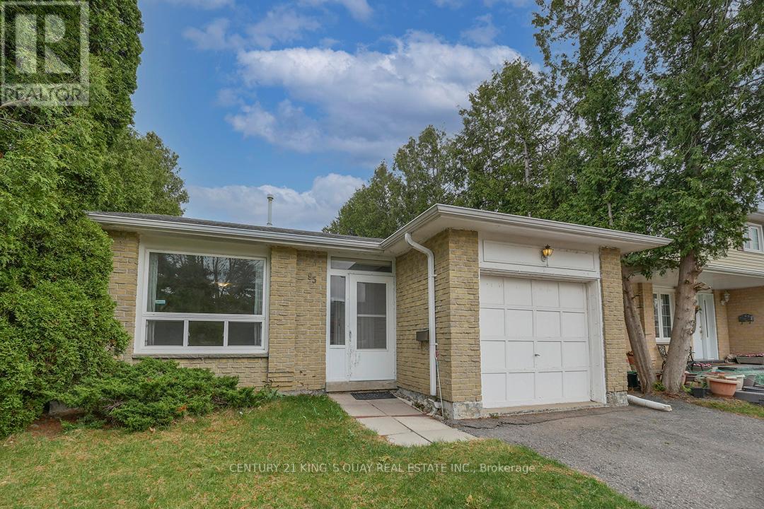 Property at 95 GOLDHAWK TRAIL image 2