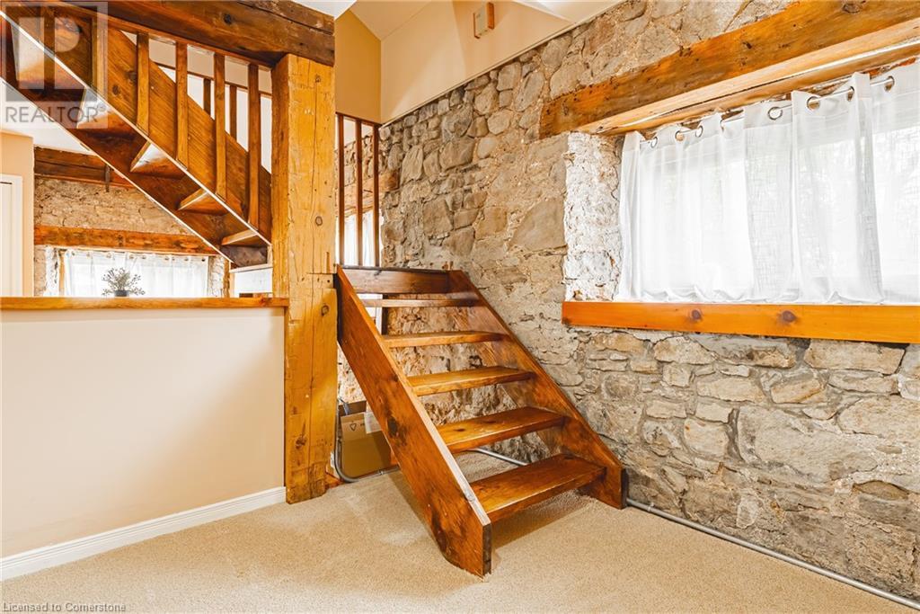 110 Freelton Road, Flamborough, Ontario  L8B 0Z3 - Photo 9 - 40716808