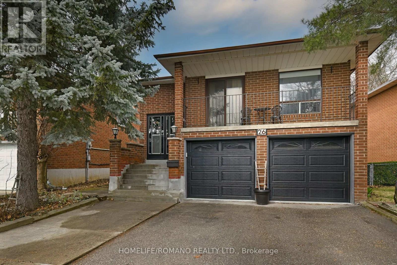 26 QUAKER RIDGE ROAD, vaughan (glen shields), Ontario