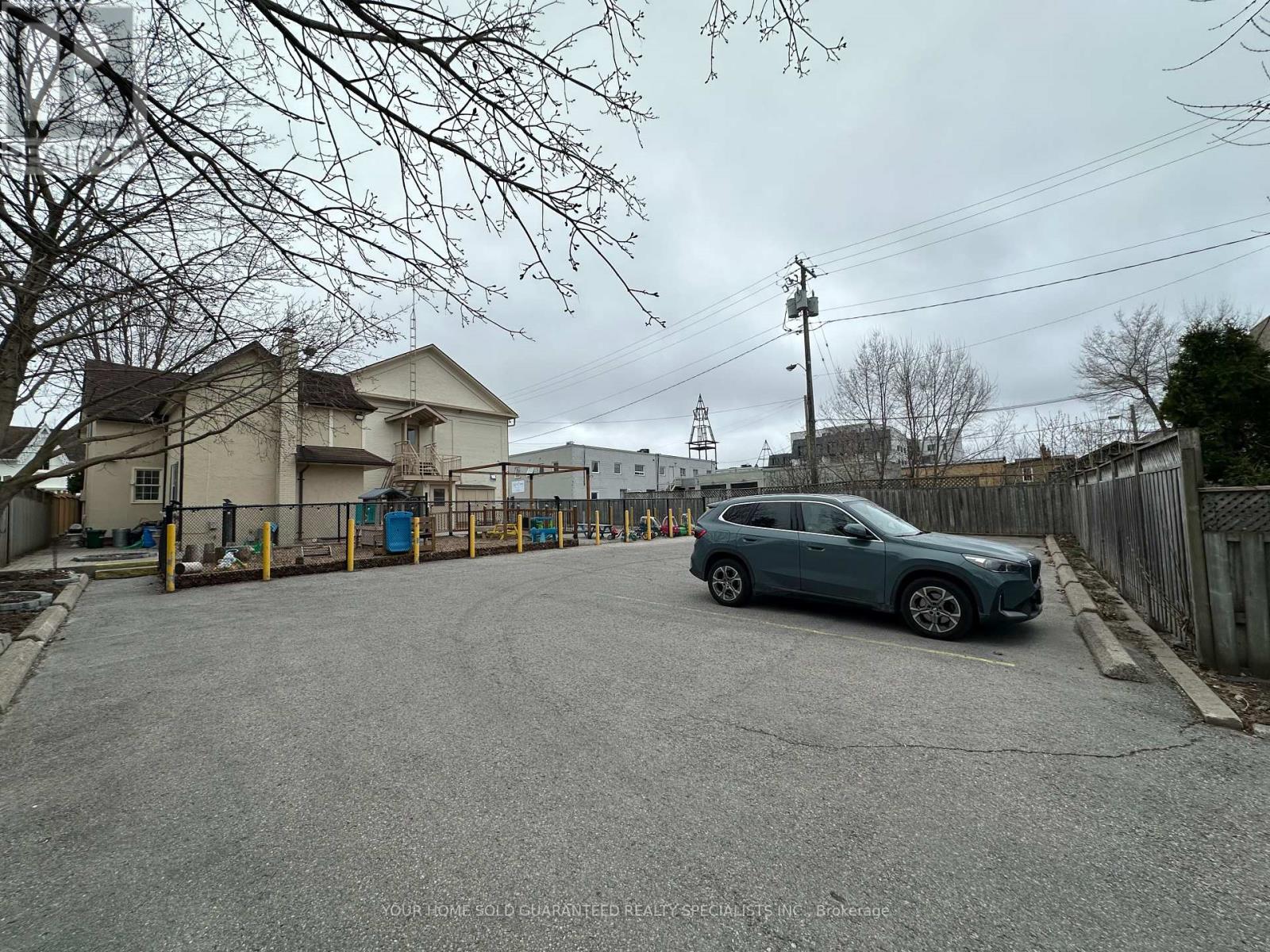 16-18 Mosley Street, Aurora, Ontario  L4G 1G6 - Photo 8 - N12107669