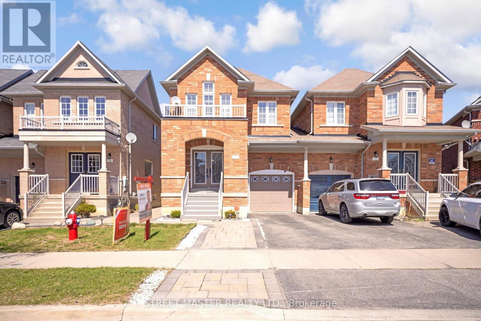 Property at 72 NEWINGTON CRESCENT image 2