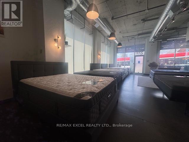 2737 Dufferin Street, Toronto, Ontario  M2B 3R5 - Photo 5 - W12107570