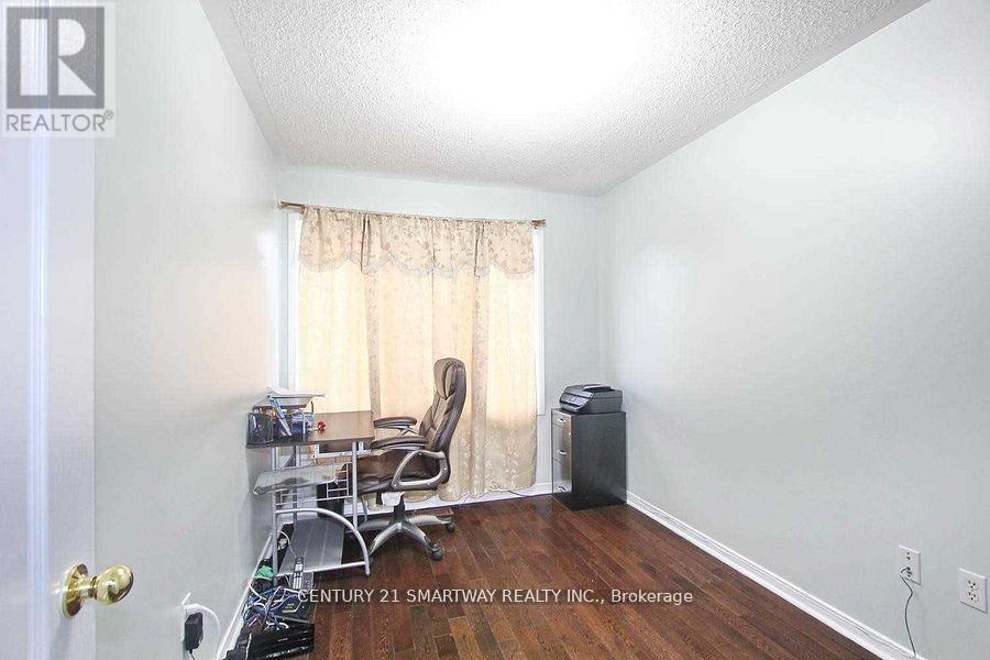 58 Feather Reed Way, Brampton, Ontario  L6R 2Z9 - Photo 15 - W12107667