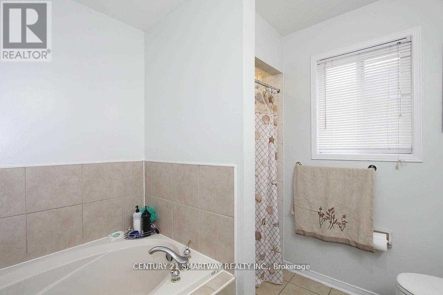58 Feather Reed Way, Brampton, Ontario  L6R 2Z9 - Photo 17 - W12107667