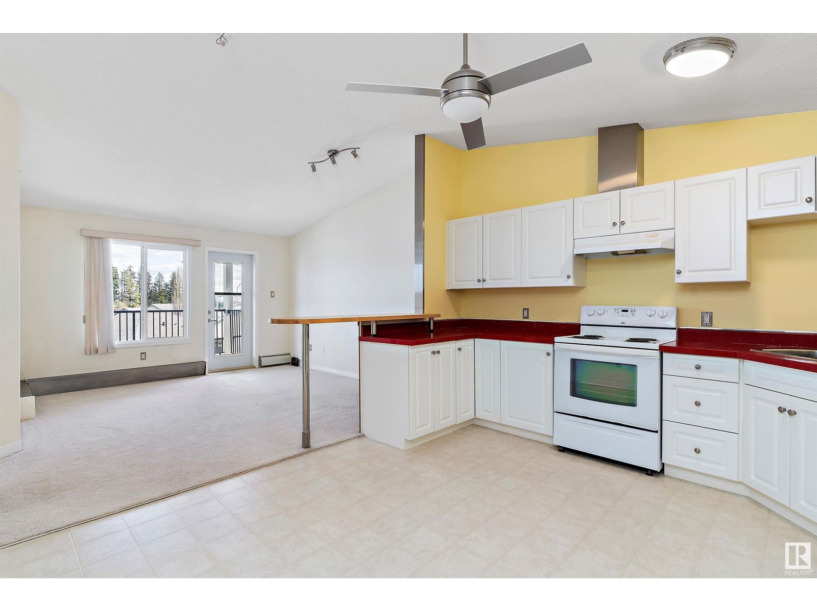 Property at #406 111 EDWARDS DR SW image 5
