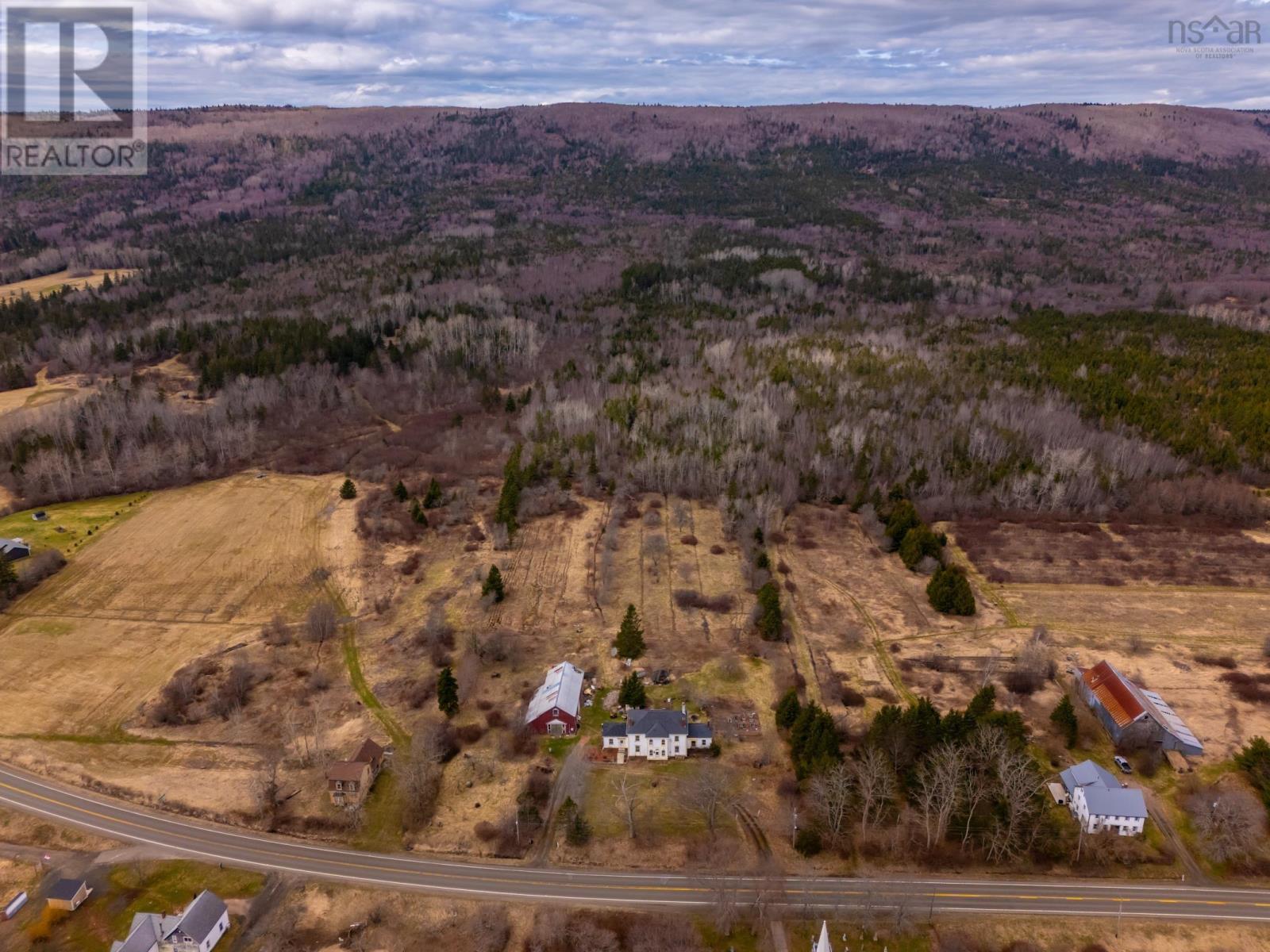 6765 Highway 1, Belleisle, Nova Scotia  B0S 1A0 - Photo 3 - 202507263
