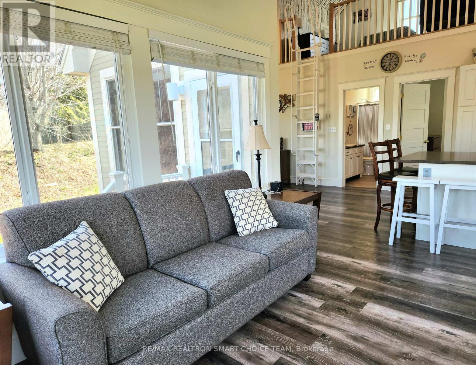 34 Meadow View Lane, Prince Edward County, Ontario  K0K 1P0 - Photo 16 - X12107596