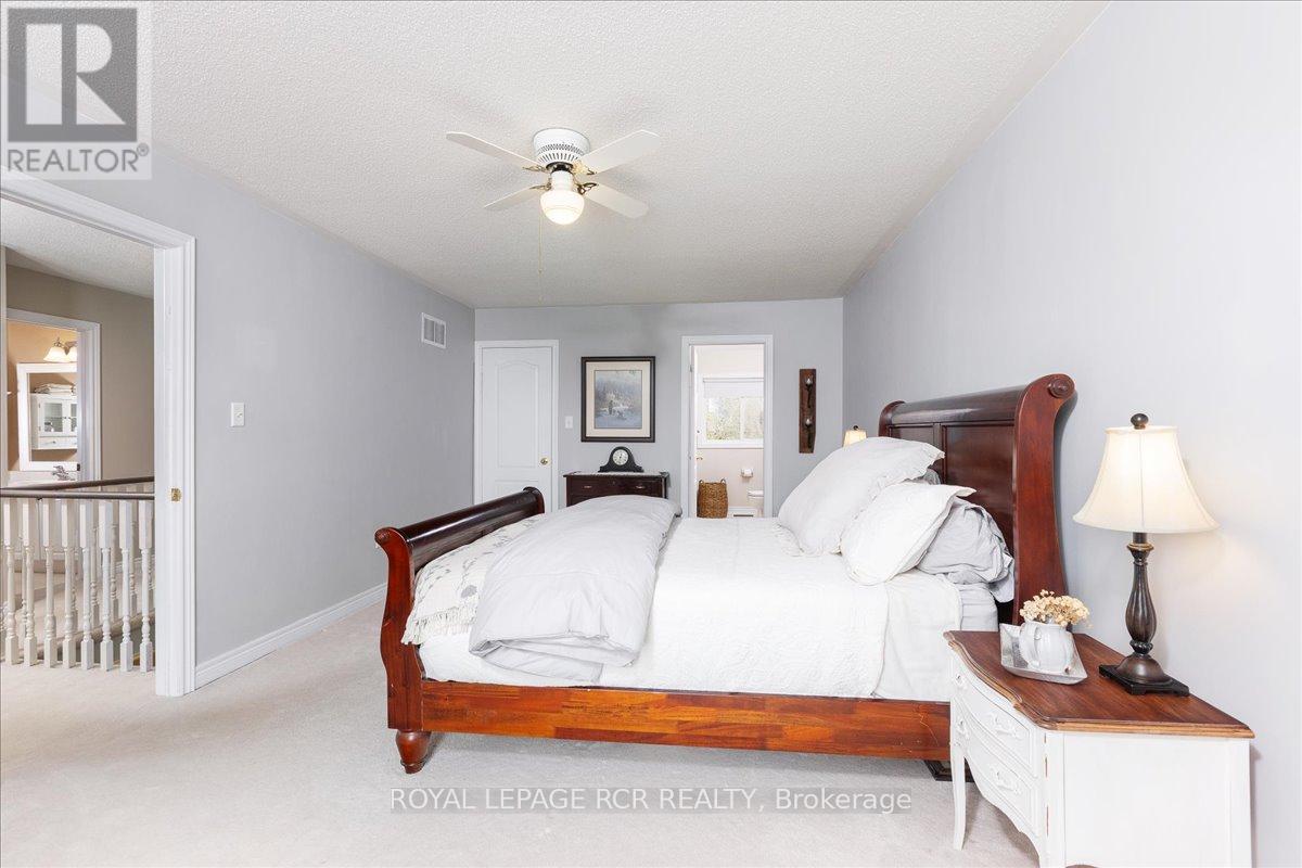 340 King Street E, East Gwillimbury, Ontario  L0G 1M0 - Photo 17 - N12107676