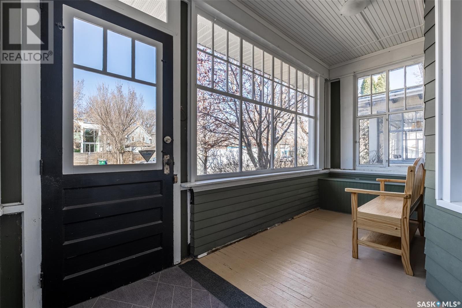 Property at 413 Lansdowne AVENUE image 2
