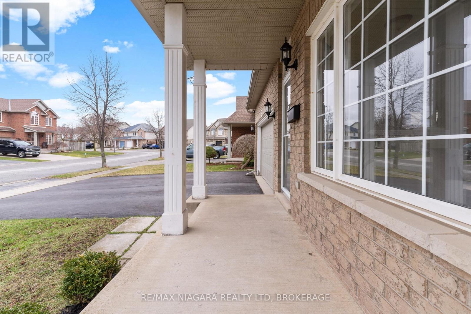 Property at 75 MCBRIDE DRIVE image 3