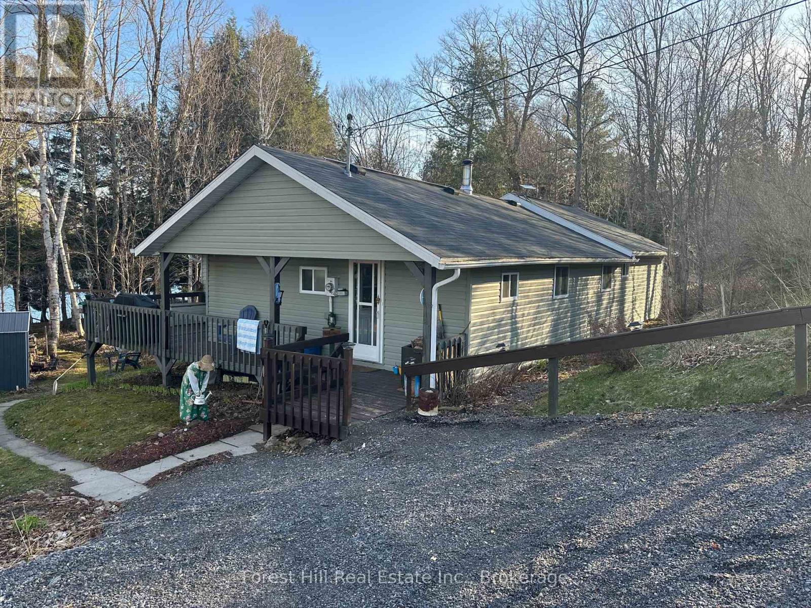 258 Victoria Lane, Parry Sound Remote Area, Ontario  P0H 1A0 - Photo 12 - X12107780