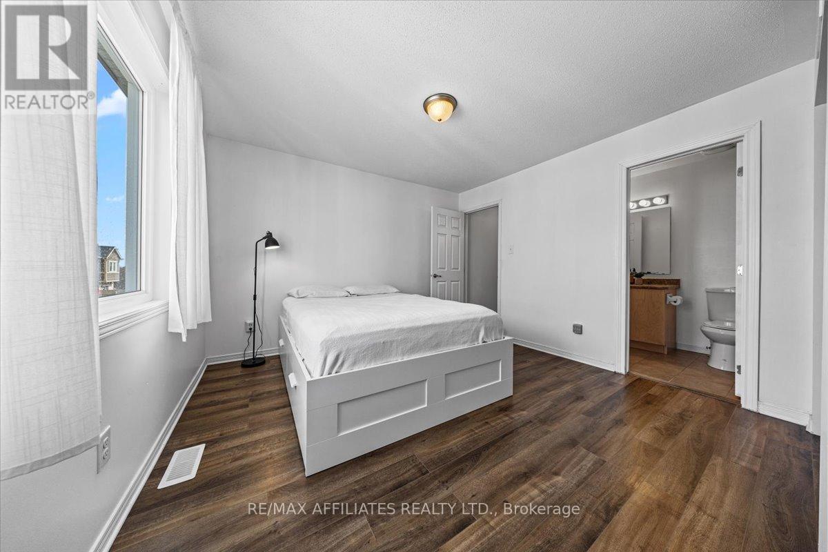 1028 Pampero Crescent, Ottawa, Ontario  K2S 0N4 - Photo 28 - X12107790