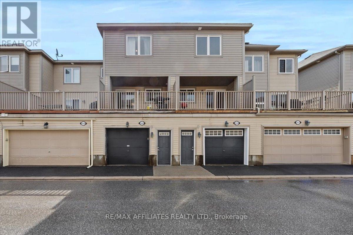 1028 Pampero Crescent, Ottawa, Ontario  K2S 0N4 - Photo 32 - X12107790
