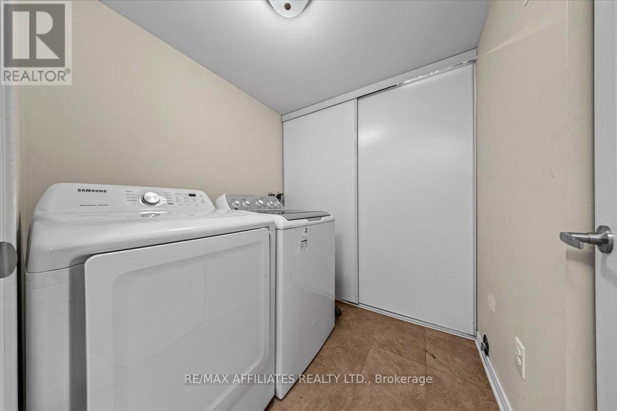 1028 Pampero Crescent, Ottawa, Ontario  K2S 0N4 - Photo 7 - X12107790