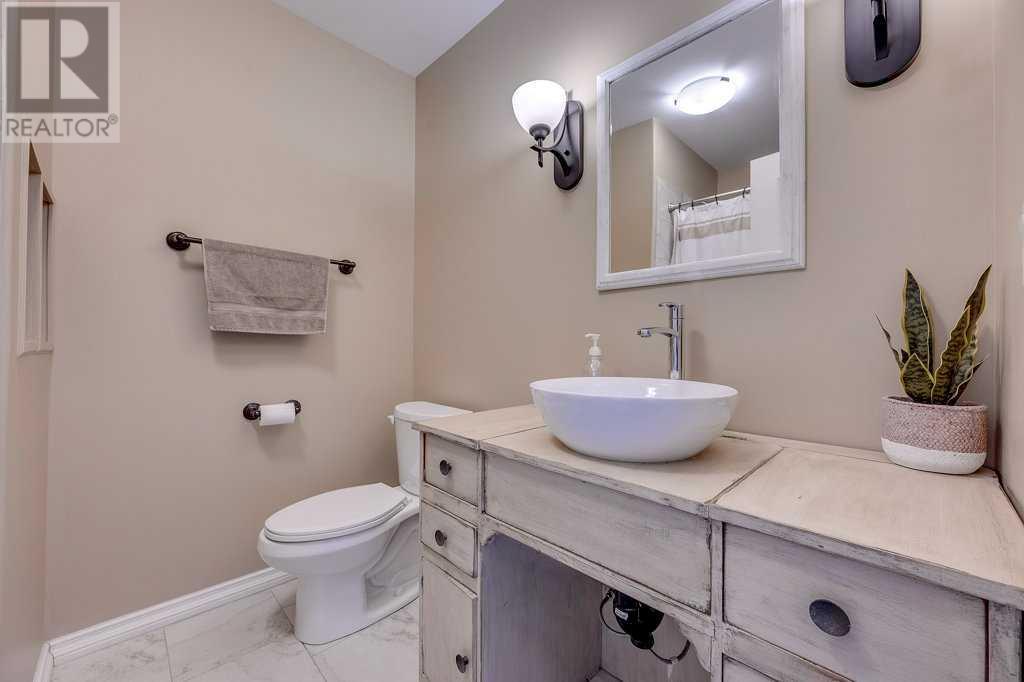 40 Cyprus Road, Blackfalds, Alberta  T4M 0C5 - Photo 32 - A2214542