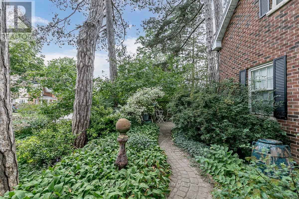 78 Wells Street, Aurora (Aurora Village), Ontario  L4G 1S9 - Photo 45 - N12107736