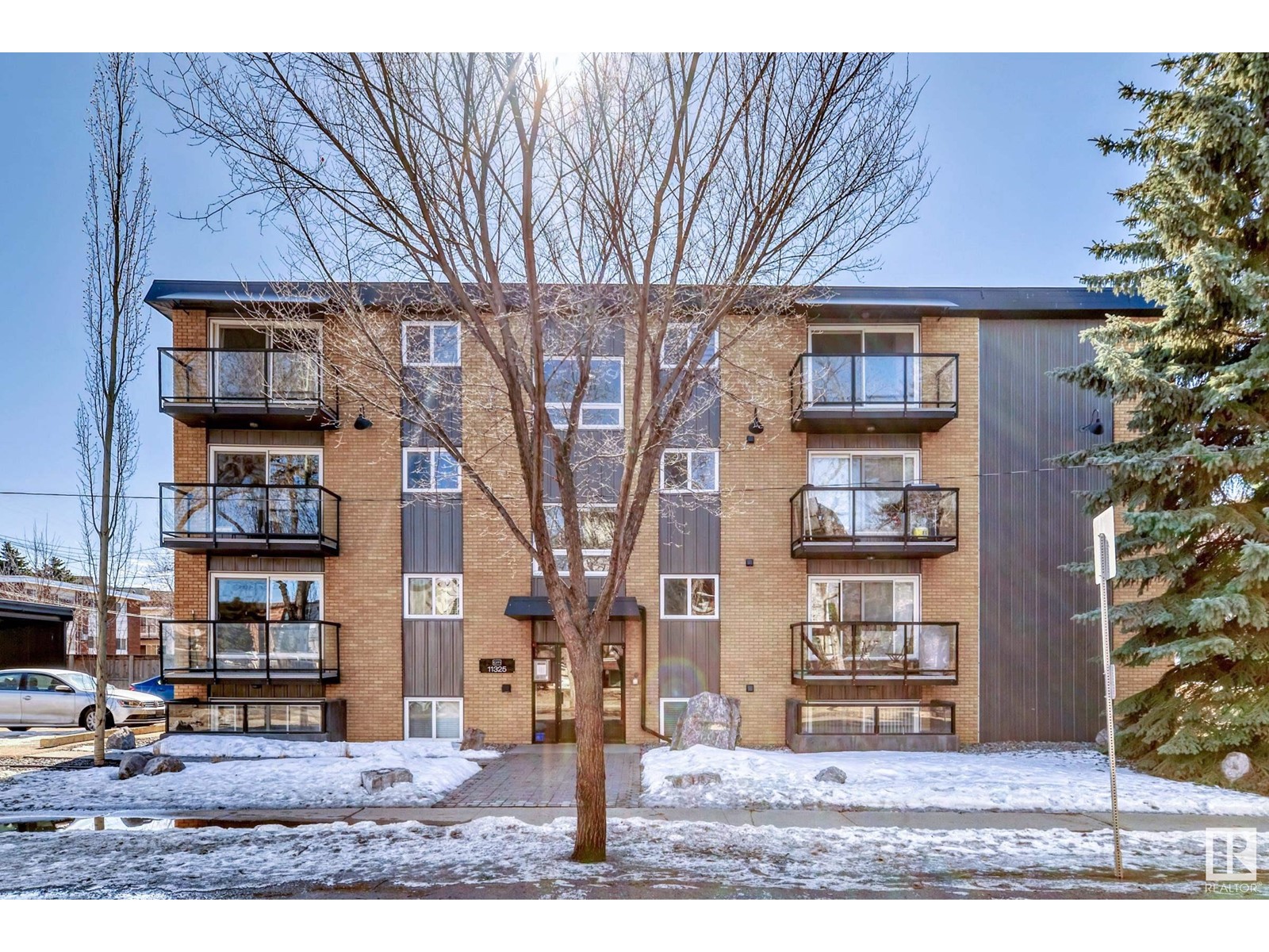 #102 11325 103 Av Nw, Edmonton, Alberta  T5X 0S3 - Photo 2 - E4428148
