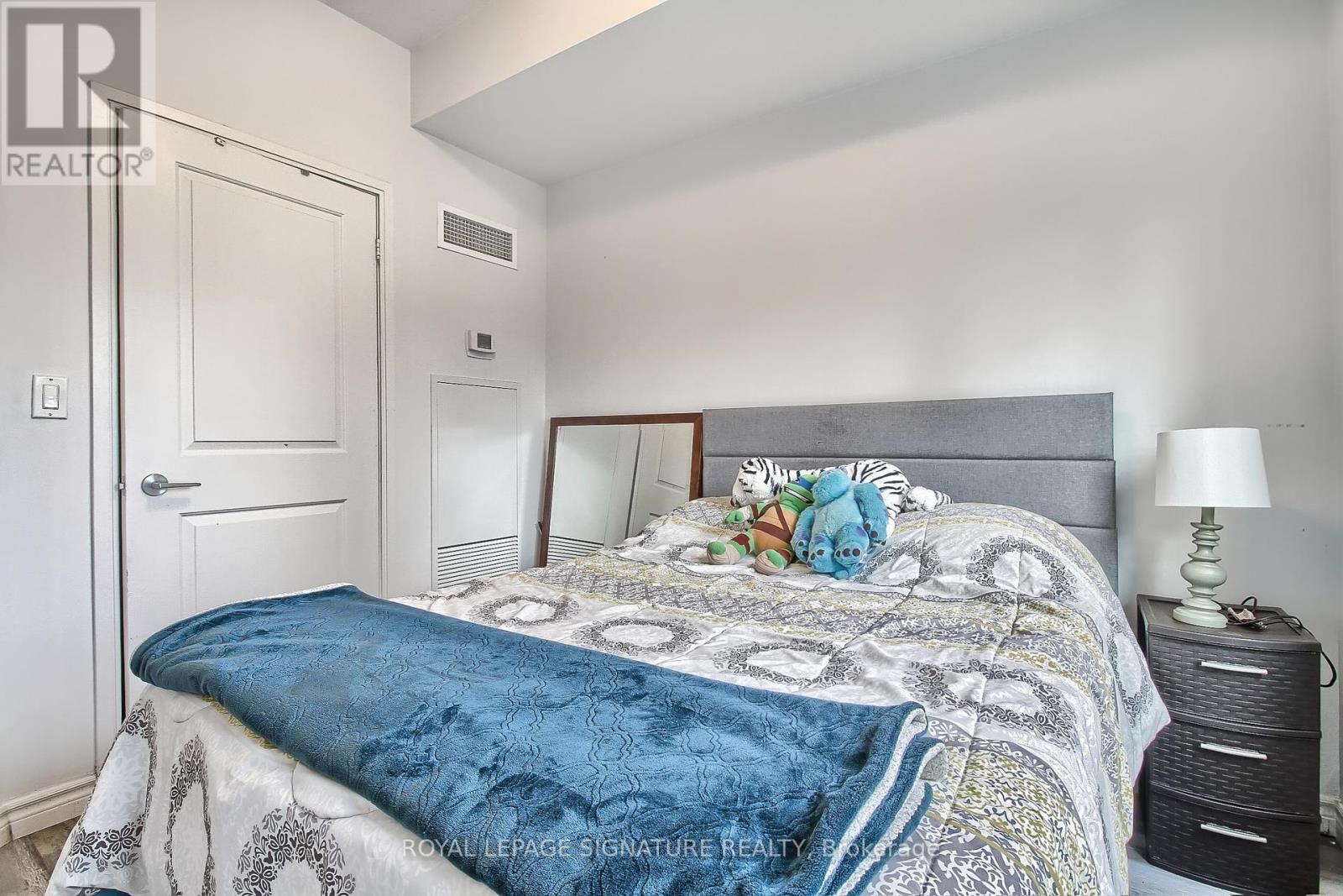104 - 90 Absolute Avenue, Mississauga (City Centre), Ontario  L4Z 0A3 - Photo 21 - W12107808