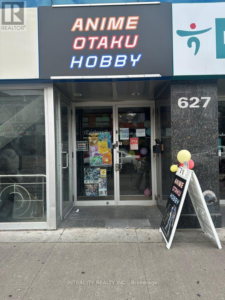 2nd Flr - 627 Bloor Street W, Toronto, Ontario  M6G 1K8 - Photo 2 - C10411526