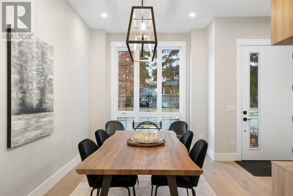 Property at 2414 35 Street SW image 3