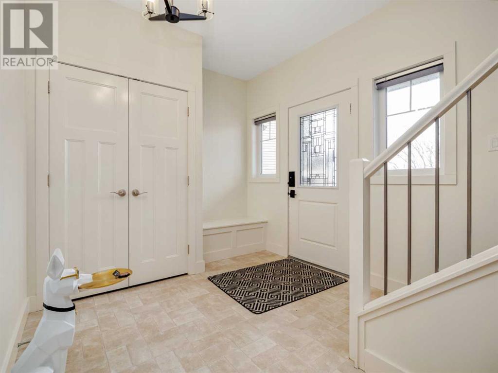 338 Twinriver Road W, Lethbridge, Alberta  T1J 4C8 - Photo 4 - A2214424