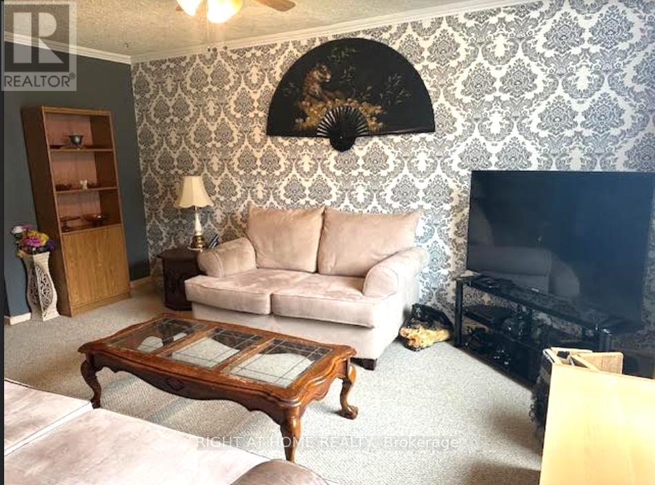 69 Victoria Avenue N, Kawartha Lakes, Ontario  K9V 4G8 - Photo 7 - X12107906