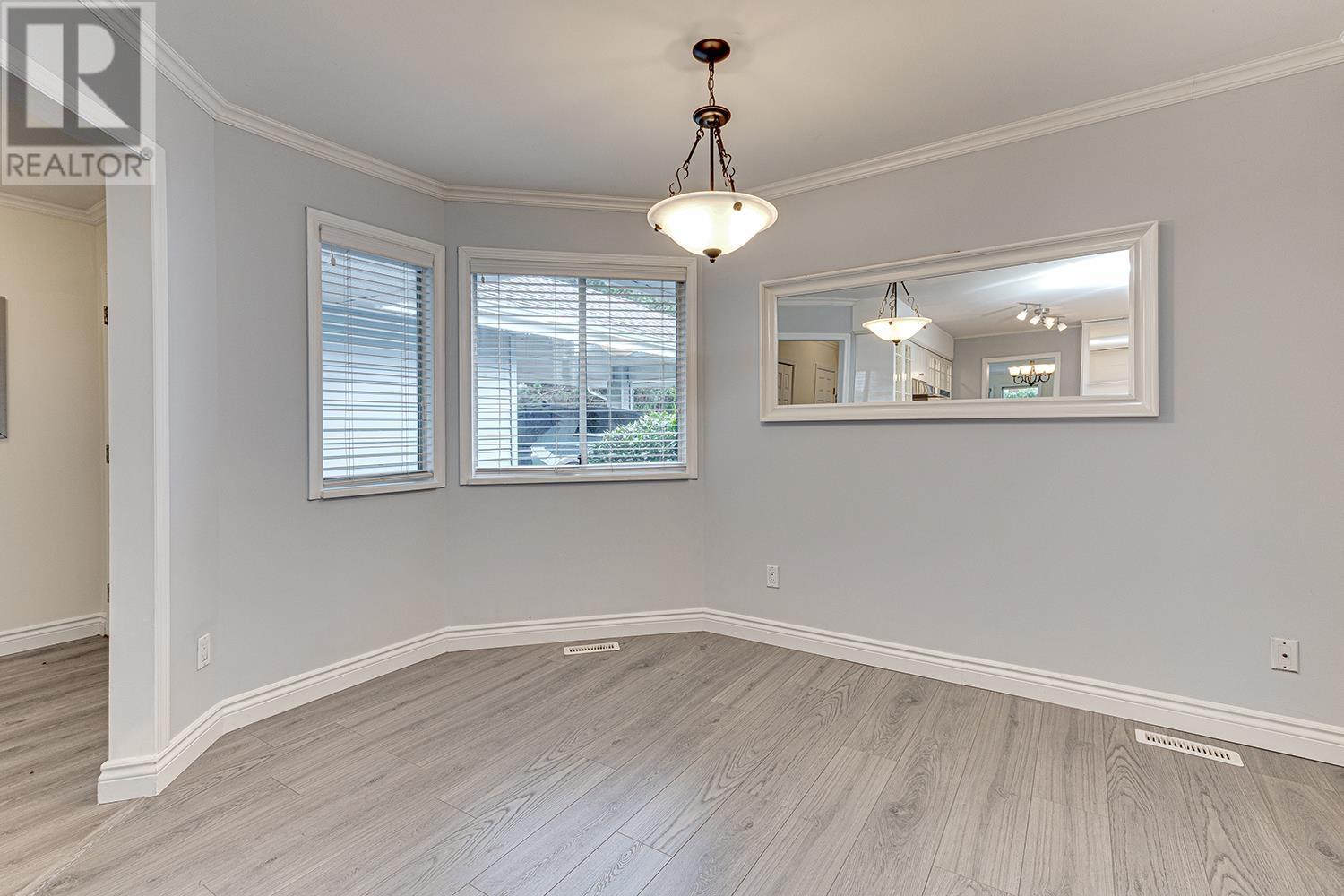 10 12331 Phoenix Drive, Richmond, British Columbia  V7E 6C2 - Photo 12 - R2989659