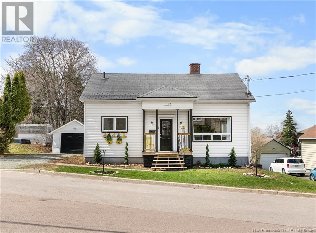 Property at 117 Leonard Street image 1