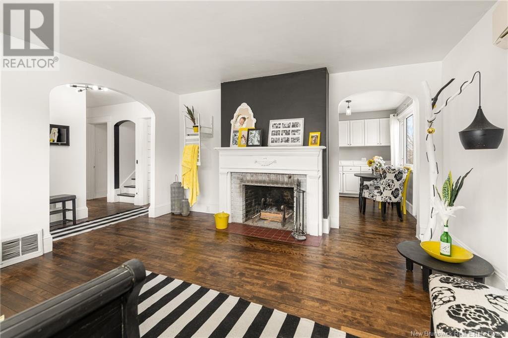 Property at 117 Leonard Street image 2