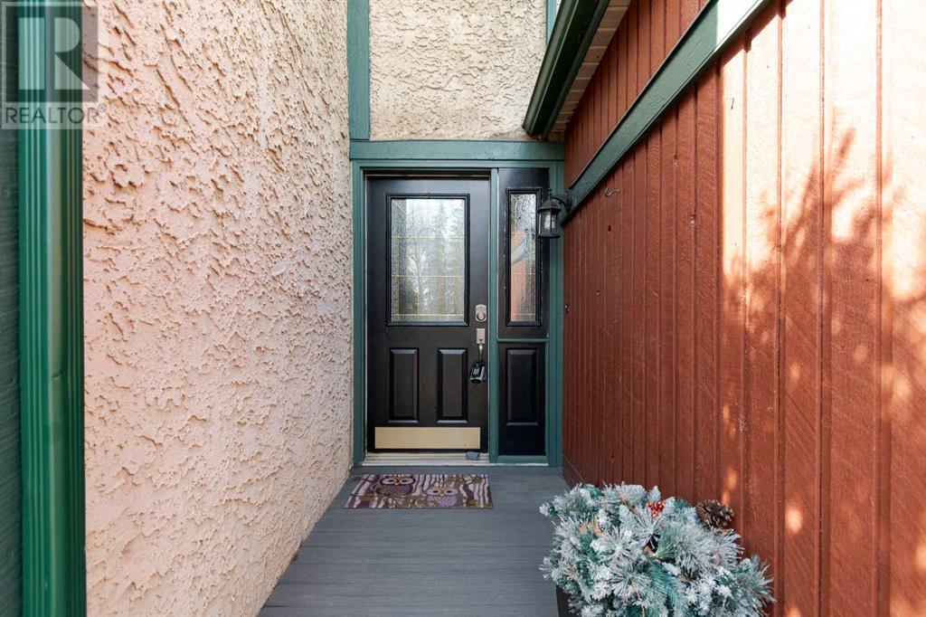 Property at 609 Timberline Drive image 3