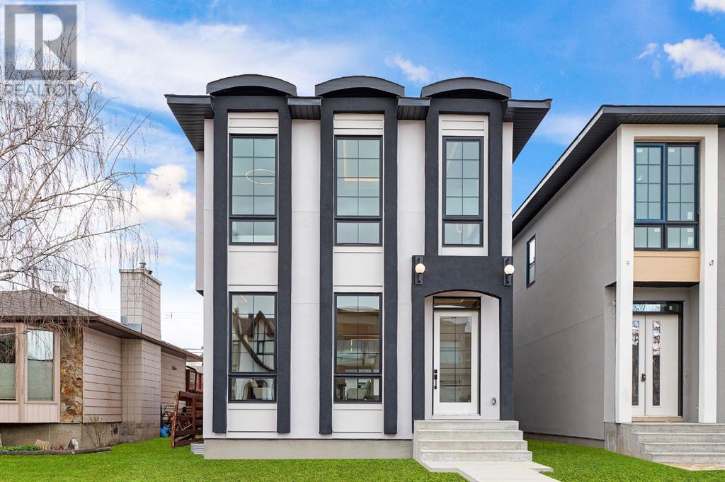 506 36 Street Sw, Calgary, Alberta  T3C 1P7 - Photo 1 - A2212051