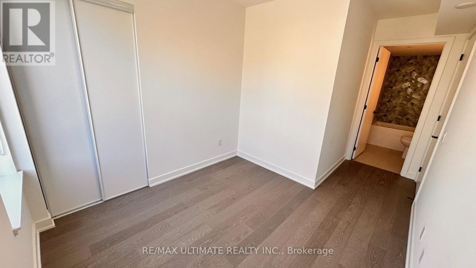 209 - 5 Lakeview Avenue, Toronto, Ontario  M6J 0H3 - Photo 8 - C12107884